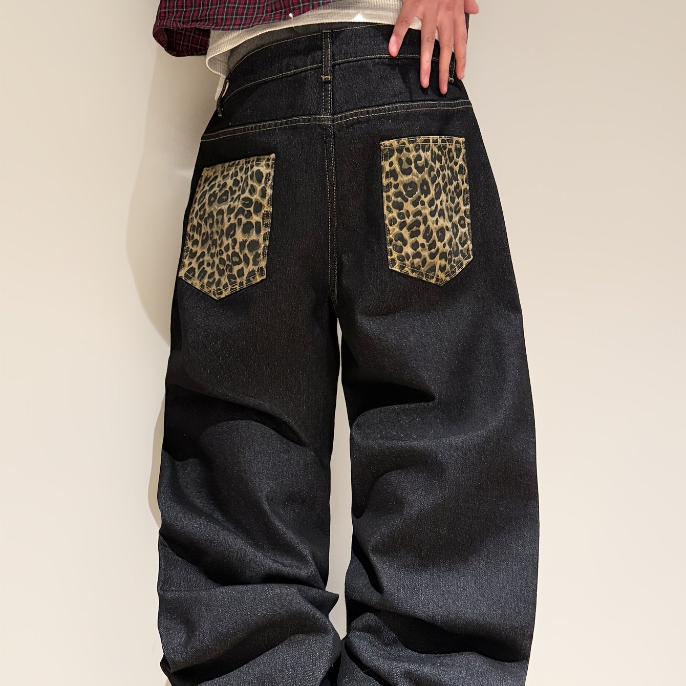 Pantalon en jean ample à revers imprimé léopard style rétro américain, pantalon streetwear noir tendance à jambes larges pour homme (ceinture et accessoires non inclus)