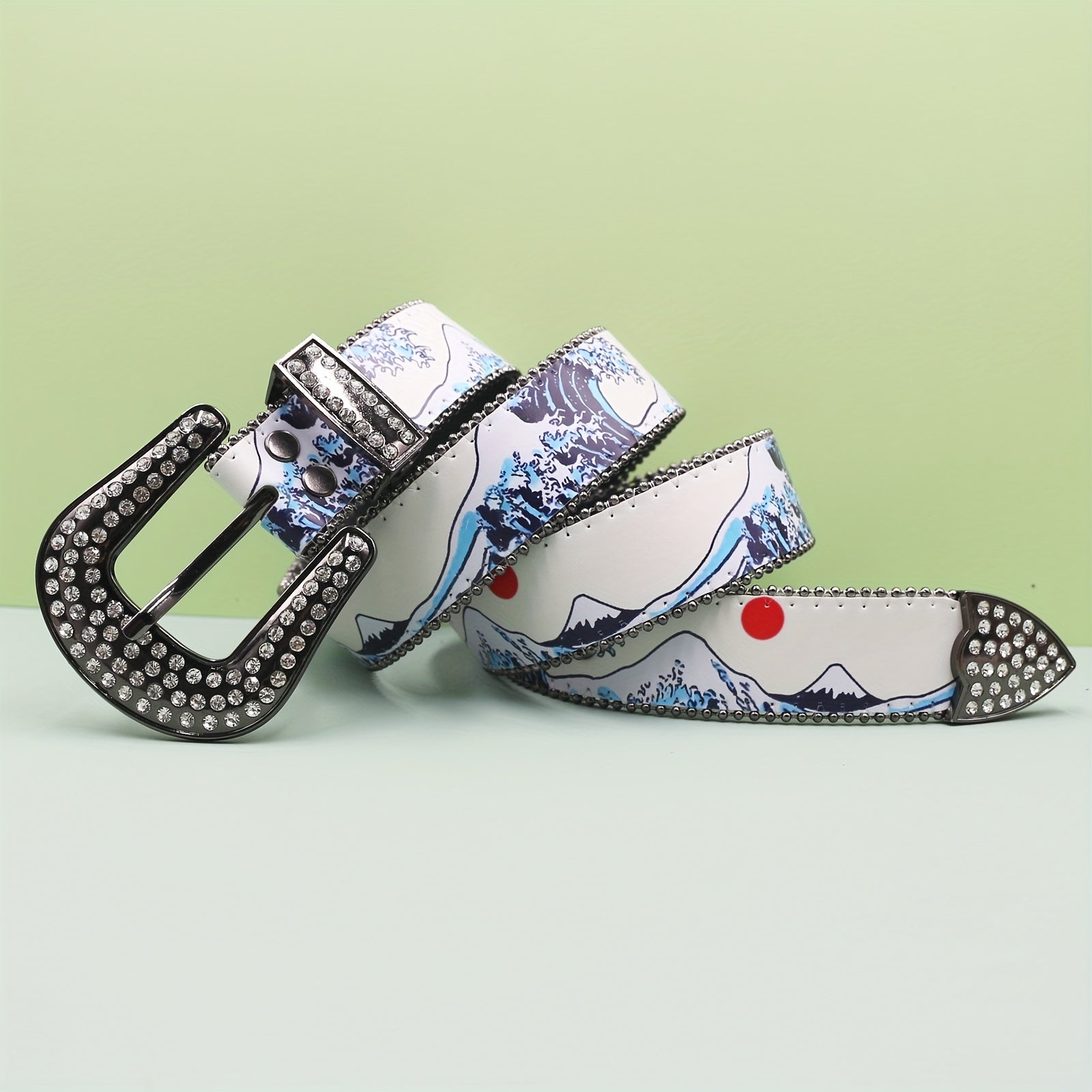 Ceinture blanche strass style années 2000 avec motif paysage de montagne - Boucle en alliage style western, empiècement en similicuir, accessoire de mode unisexe pour jeans et tenues décontractées | Ceinture tendance années 2000 | Ornement strass