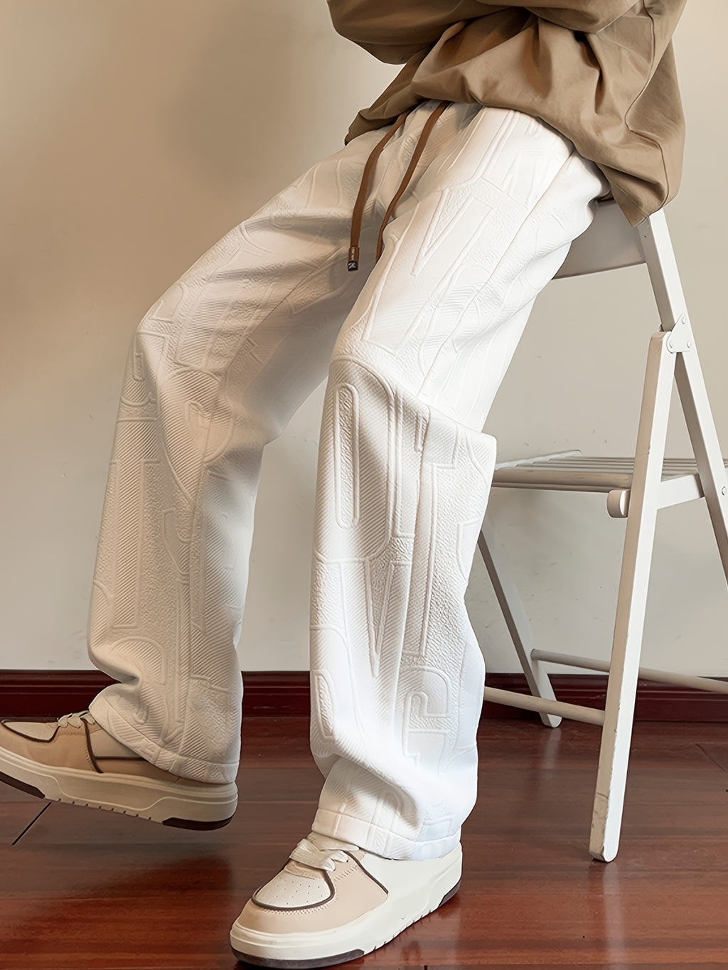 Pantalon droit d'automne pour homme, en tissu jacquard intégral, taille élastiquée avec cordon de serrage, idéal pour les activités décontractées de printemps et d'automne.