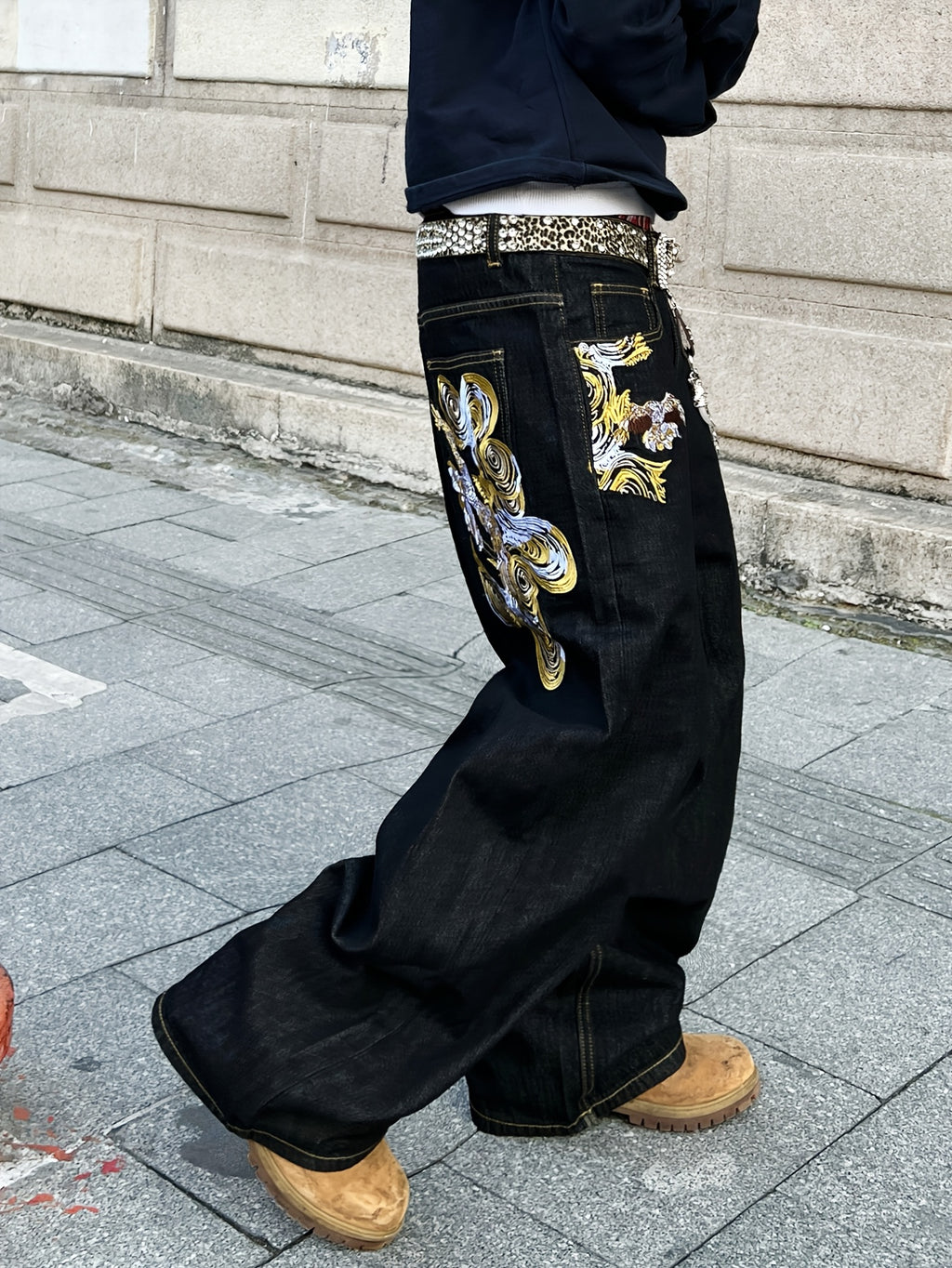 Jean ample en denim brodé doré style vintage américain, résistant et durable | Style streetwear hip-hop, tissu non extensible, longueur standard, toutes saisons, poches, ceinture non incluse