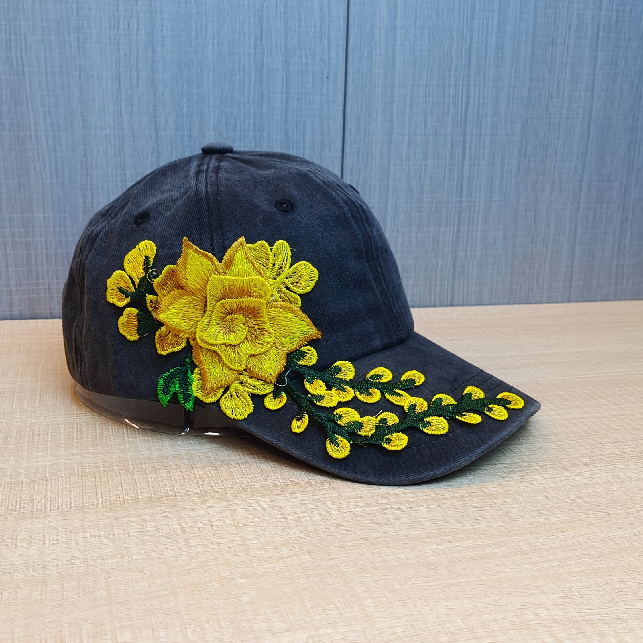 Casquette de baseball vintage brodée à motifs floraux exagérés, style ethnique, casquette bec de canard, chapeau de sport tendance et polyvalent