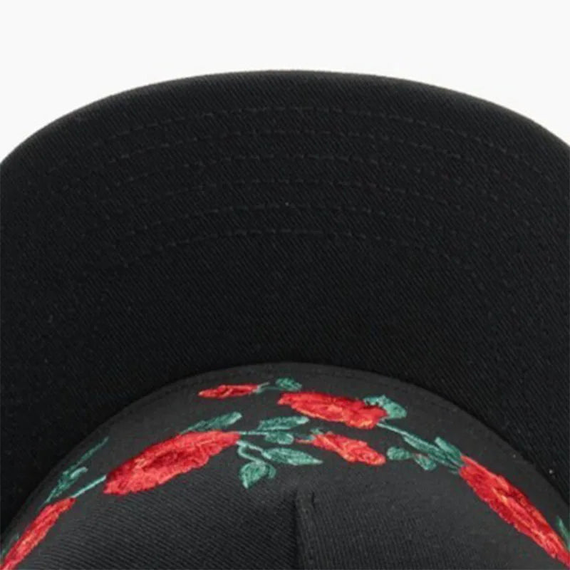 Casquette PANGKB Brand MI CASA CAP noire à fleurs, style hip-hop, snapback, pour homme et femme, adulte, décontractée, pour les activités de plein air, casquette de baseball couleur os