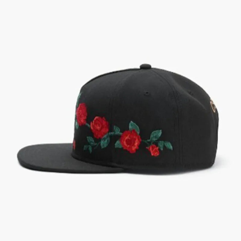 Casquette PANGKB Brand MI CASA CAP noire à fleurs, style hip-hop, snapback, pour homme et femme, adulte, décontractée, pour les activités de plein air, casquette de baseball couleur os