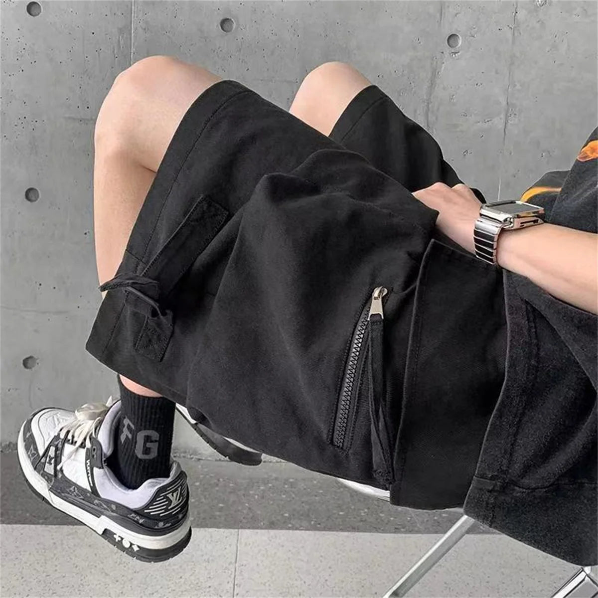 2024 Black Cool Cargo Shorts for Men and Women Couples Thin Loose Dopamine Sports Casual Korean Hip Hop Outwear Shorts Men