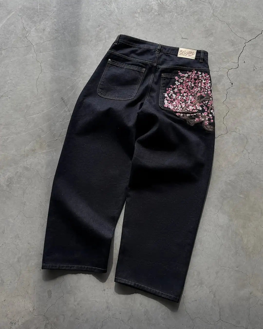 Jean brodé Sakura
