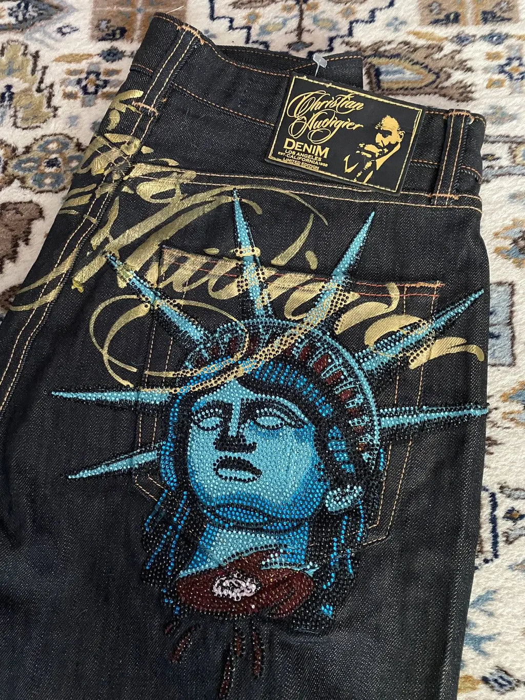 Vintage Liberty — Wide Leg Streetwear Y2K