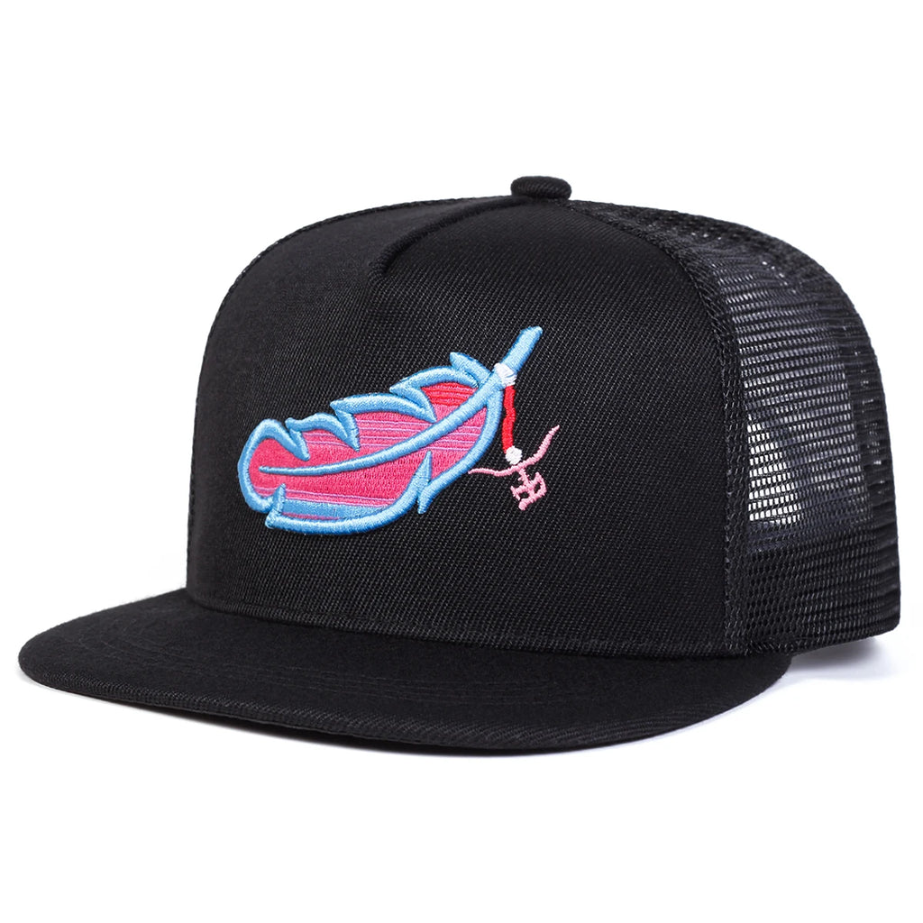Chapeaux de filet de Hip-hop Unisexe Coloré Broderie Plume Printemps Été Réglable Décontracté Casquettes de Baseball Chapeau de Protection Solaire