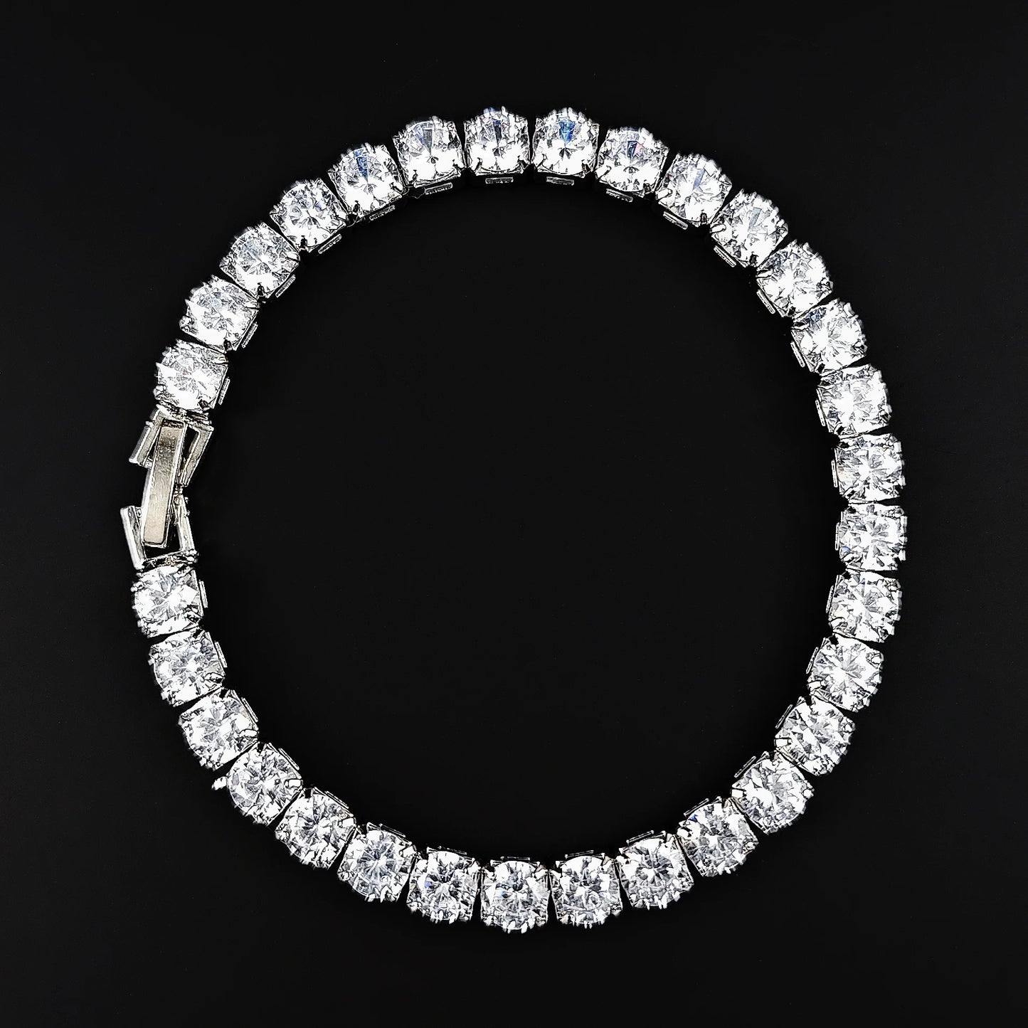 2024 New Luxury Silver Color on Hand 4MM 17CM Princess Bracelet Bangle for Women Anniversary Gift Jewelry Wholesale S5650