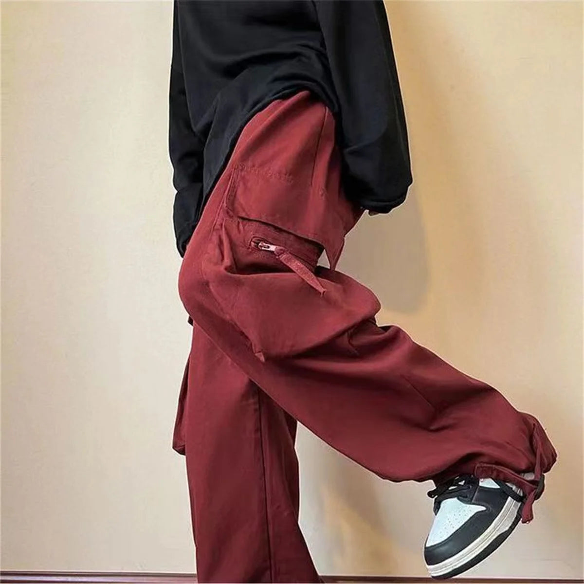 2024 Black Cool Cargo Shorts for Men and Women Couples Thin Loose Dopamine Sports Casual Korean Hip Hop Outwear Shorts Men