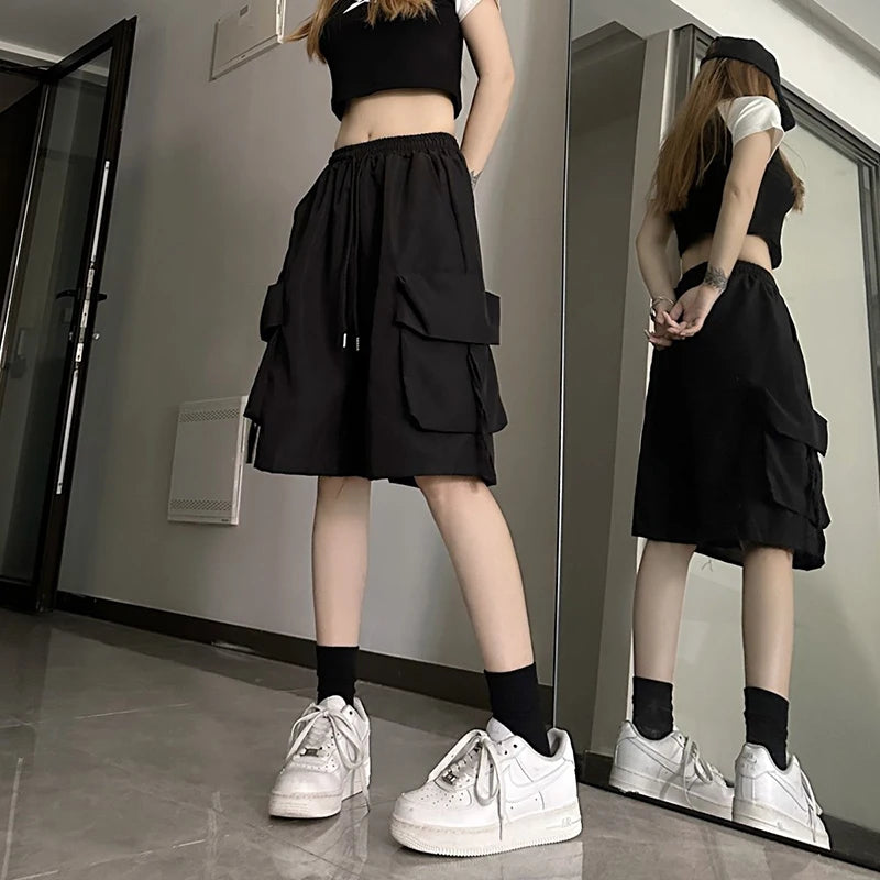 2026 Women High  Fashion Female Big Pocket Loose Shorts New Waist Cargo Shorts American Style Streetwear Summer Wide Leg Pants