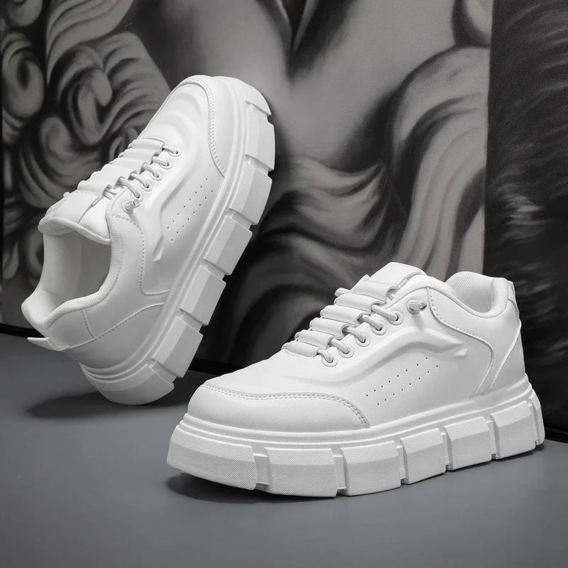 Nouvelles chaussures décontractées pour hommes 2025 : chaussures Oxford pour hommes, chaussures rétro de luxe en cuir, baskets respirantes tendance, bottes à plateforme faites à la main