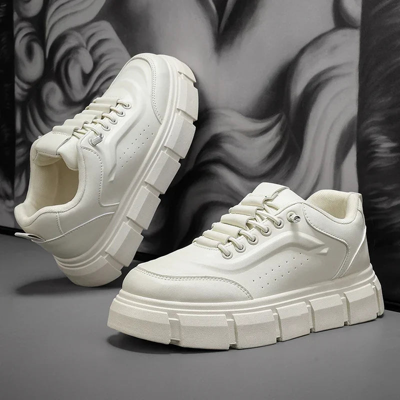 Nouvelles chaussures décontractées pour hommes 2025 : chaussures Oxford pour hommes, chaussures rétro de luxe en cuir, baskets respirantes tendance, bottes à plateforme faites à la main