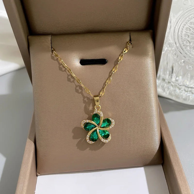 Collier pendentif fleurs en zircon vert en acier inoxydable pour femmes, nouvelle chaîne de luxe pour filles, cadeaux d'anniversaire bijoux