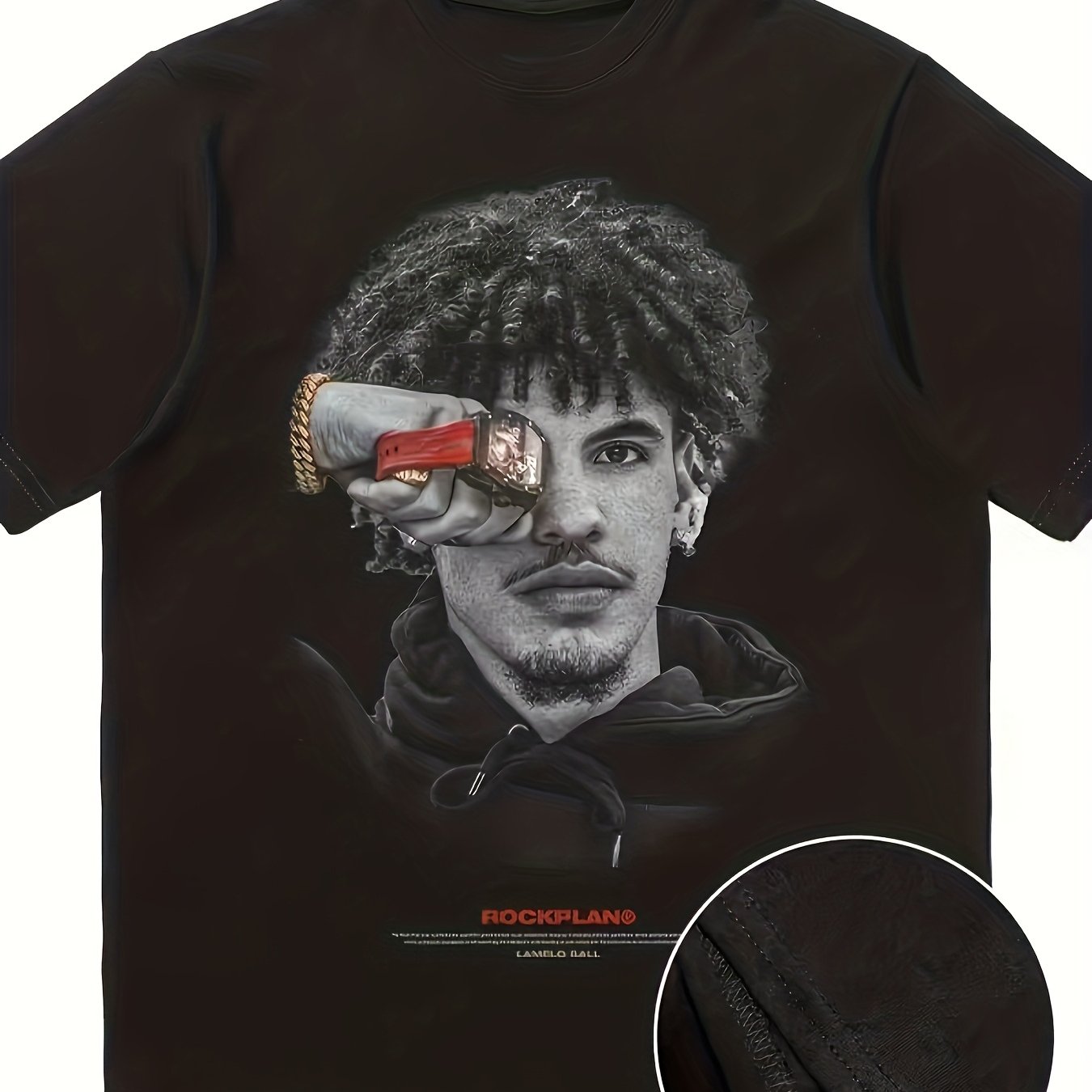 T-shirt décontracté à col rond pour homme, confectionné dans un tissu doux et confortable, avec des manches courtes. C'est le choix idéal pour offrir et parfait pour les sorties ou les voyages.